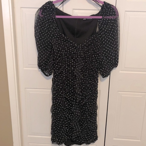 Zara Polkadot Ruched Dress - Picture 3 of 9